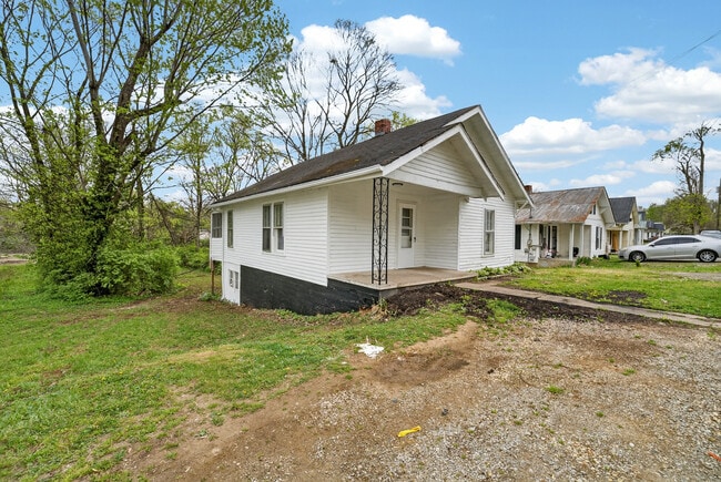 Photo - 225 Sunset Ave