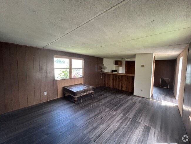 Building Photo - 2 BD 1 BA Mobile in Quiet Park Available M... Rental