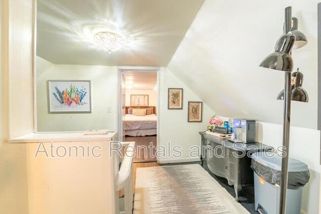 Photo - 714 E Jefferson St