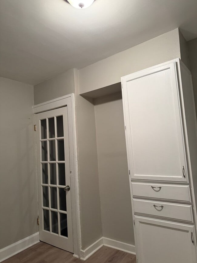 Photo - 861 N Drexel Ave Unit 863 N Drexel Ave