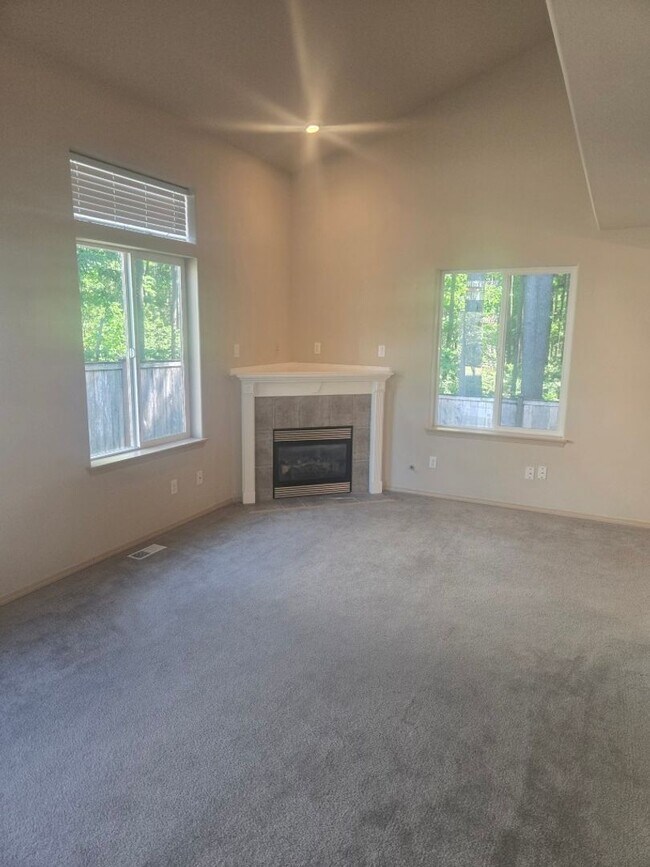 Photo - 3bd/2.5ba Maple Valley Home