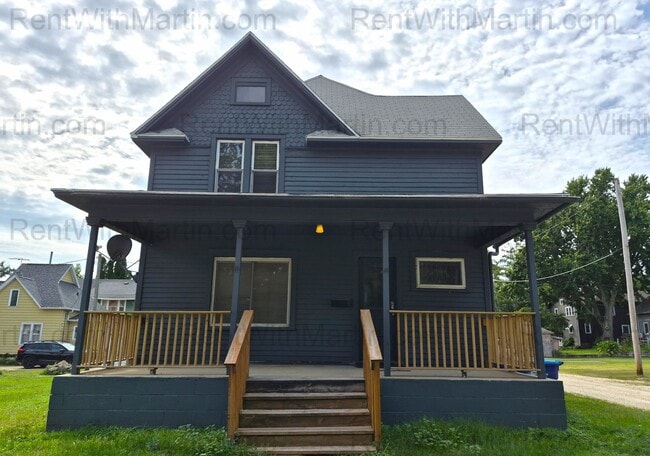 Building Photo - 310 N Frederick Ave