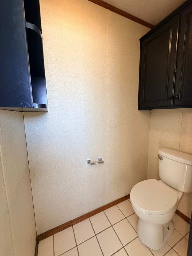 Photo - 1323 SE Clover Ln