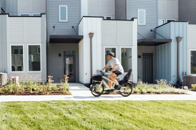 The Yarra Nashville - The Yarra Nashville Townhomes