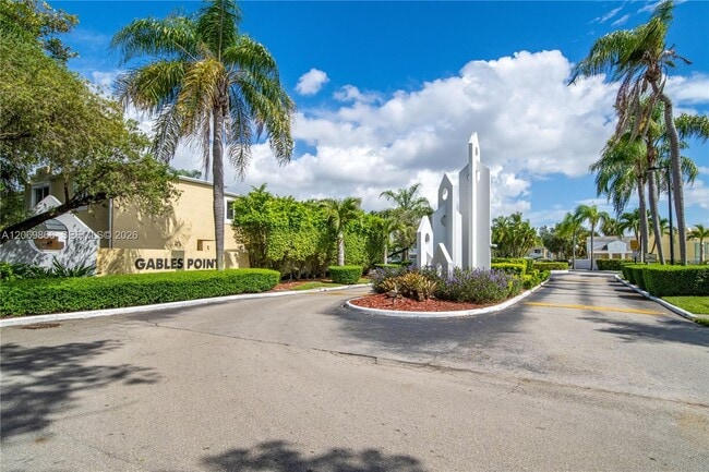 Building Photo - 4500 SW 68th Ct Cir