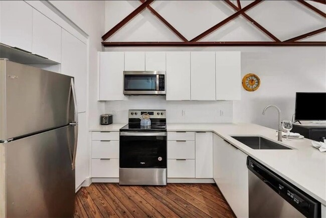 Photo - 207 Gloucester St Unidad 204