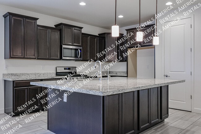 Photo - 2732 S Merit