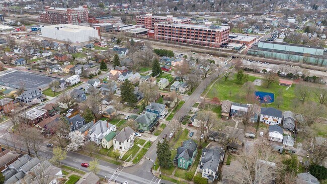 Photo - Single-family historic home in West Central with porch and private courtyard.