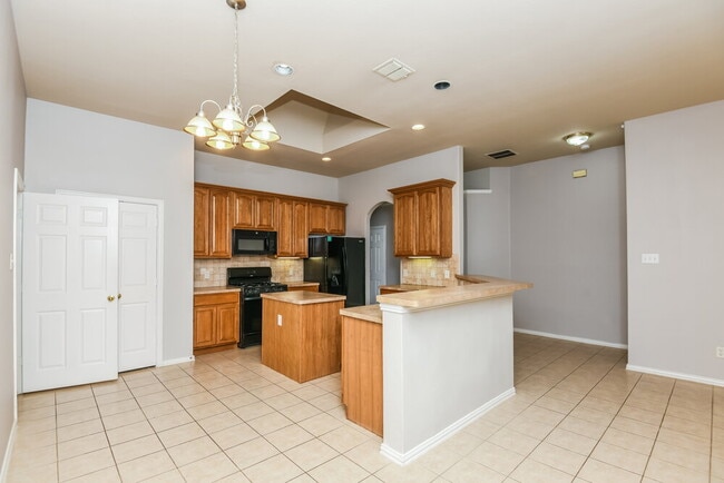 Photo - 1100 Hillwood Dr