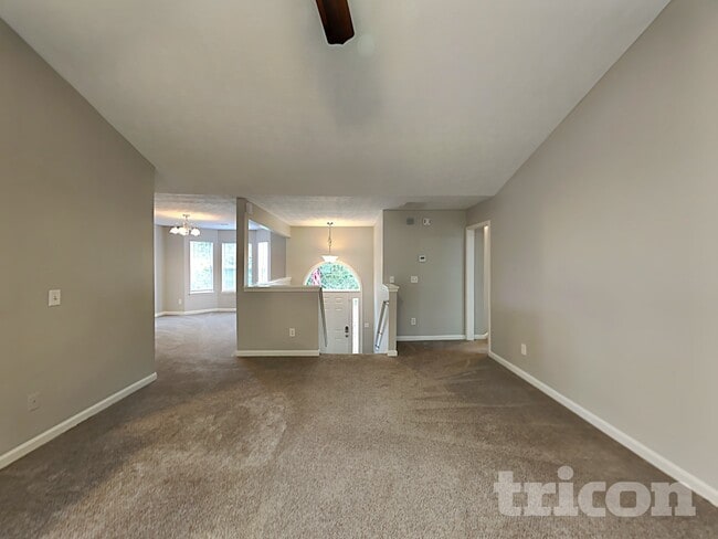 Photo - 11728 Spring Lake Way