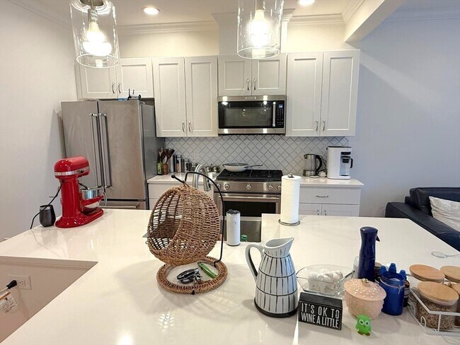 Photo - 7 Lily Pond Ln