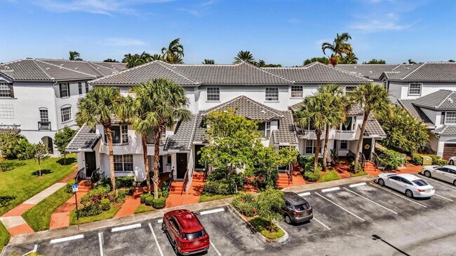 Building Photo - 725 SW 148th Ave Unit 507