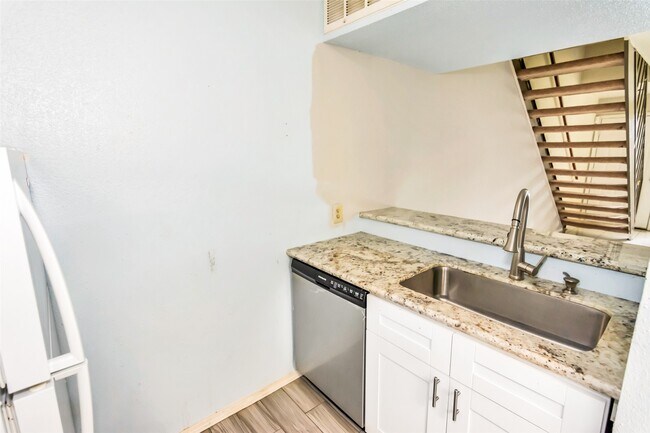 Photo - 17230 Imperial Valley Dr Unit 27