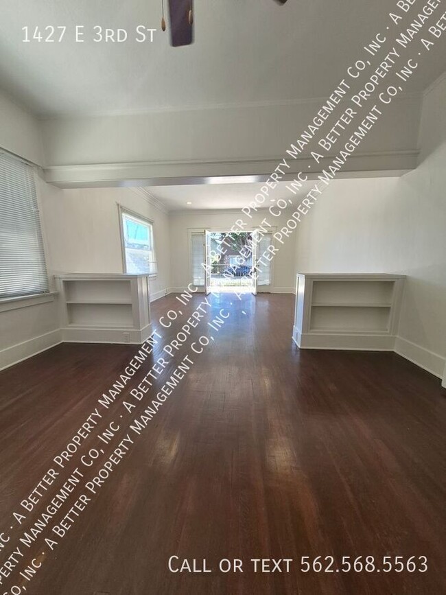 Photo - 1427 E 3rd St