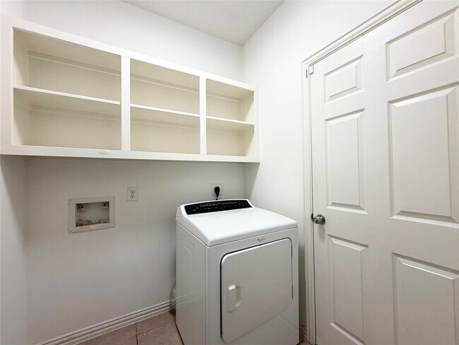 Photo - 7038 Cornflower Ln