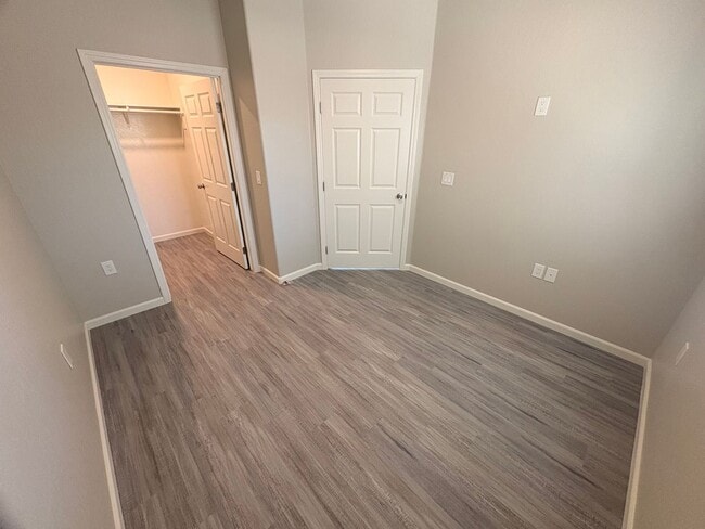 Photo - Upgraded 1 bed, 1 bathroom home in Visalia CA.