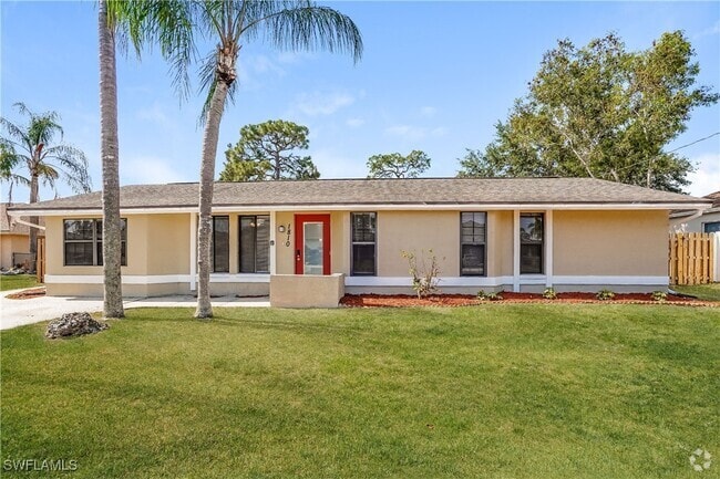 Building Photo - 1810 SW 21st Ln Rental