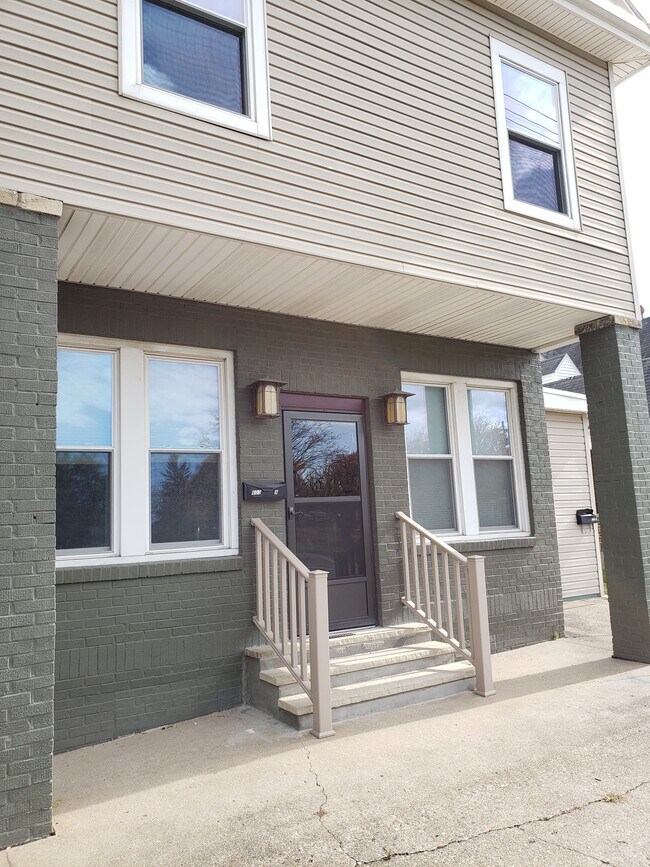 Photo - 603 Highland Ave Apartamentos Unidad #c