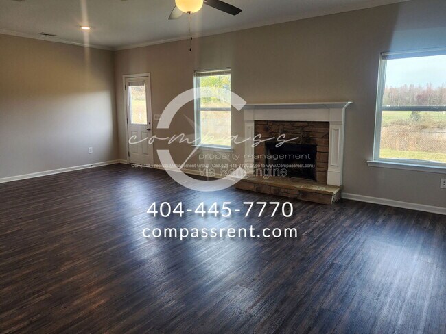 Photo - 303 Thornton Wy NW