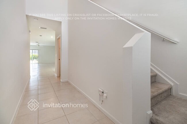 Photo - 1726 Diablo Cir SW