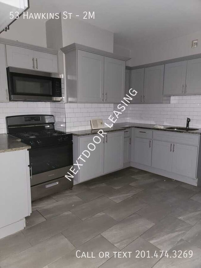 Building Photo - 53 Hawkins St Unit 2M