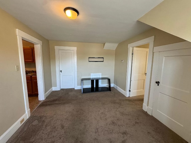 2565 Orland Ave Unit 3