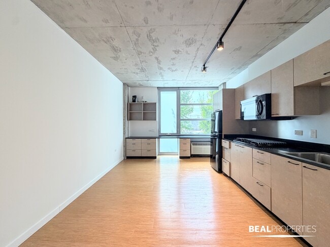 1515 N Fremont