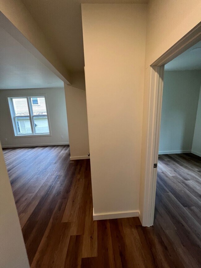 73 Buell St Unit 73 Buell #1
