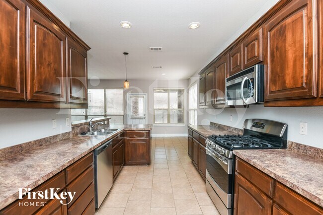 3017 Beaver Creek Dr