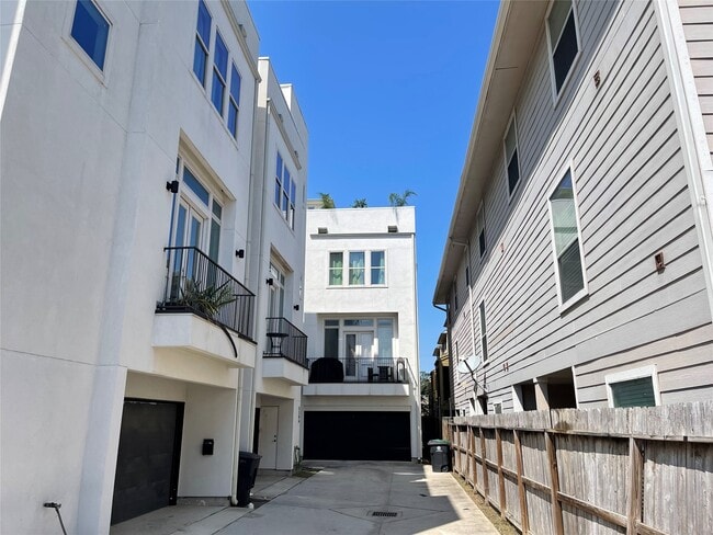 Photo - 5306 Eigel St