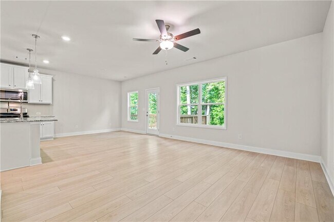 Photo - 32 Station Overlook Wy