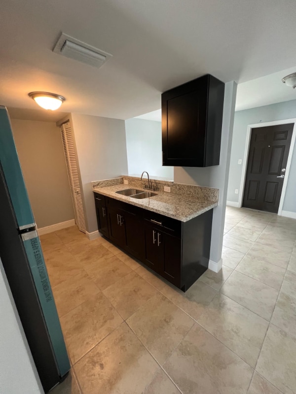 1955 NW 5th Pl