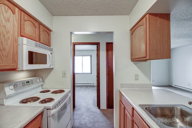 Photo - Briarwood Grand Apartments