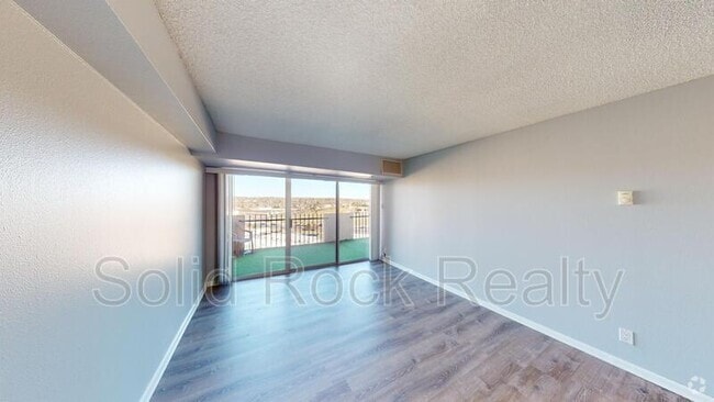 Building Photo - 411 Lakewood Cir Rental