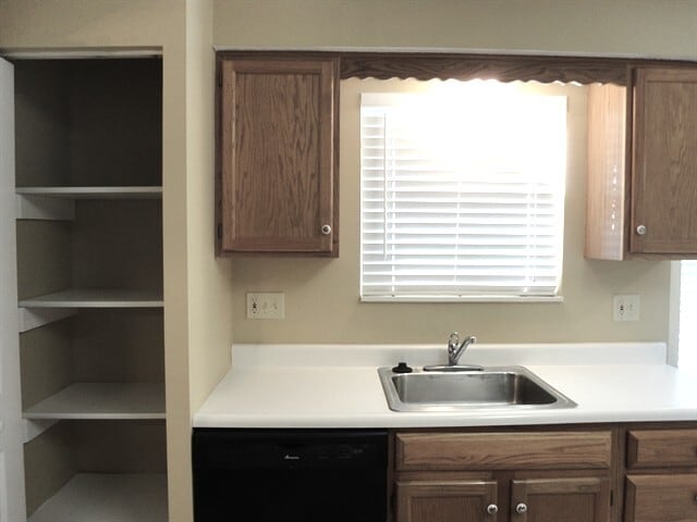 Photo - 3939 Marsol Ave