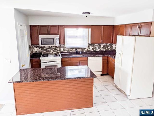 Photo - 10 Elm Ct Apartment Unit 2nd Flr