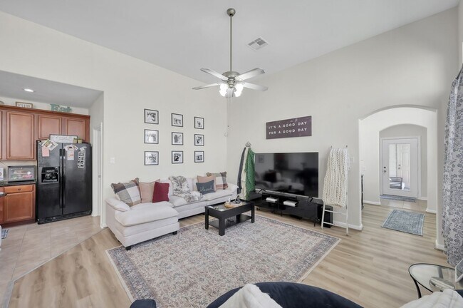 Photo - 29705 Meridian Hill Dr