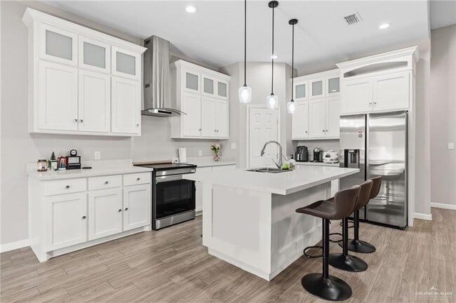 Photo - 15 Providence Ave