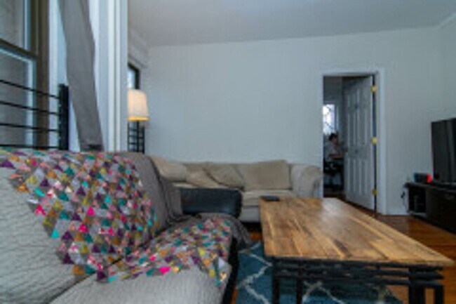 Photo - Renovated, 2 Floor Fenway / BU South Campus 4 Bed/2 Bath on Park Drive for September 1st, 2026