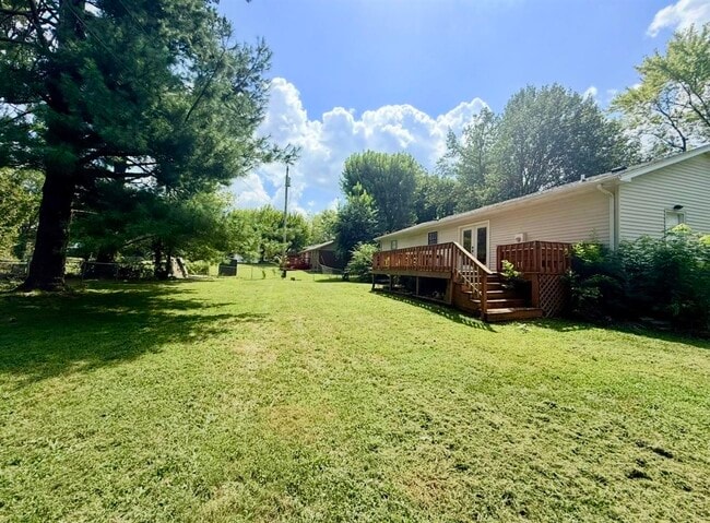 Photo - 806 Shawnee Way