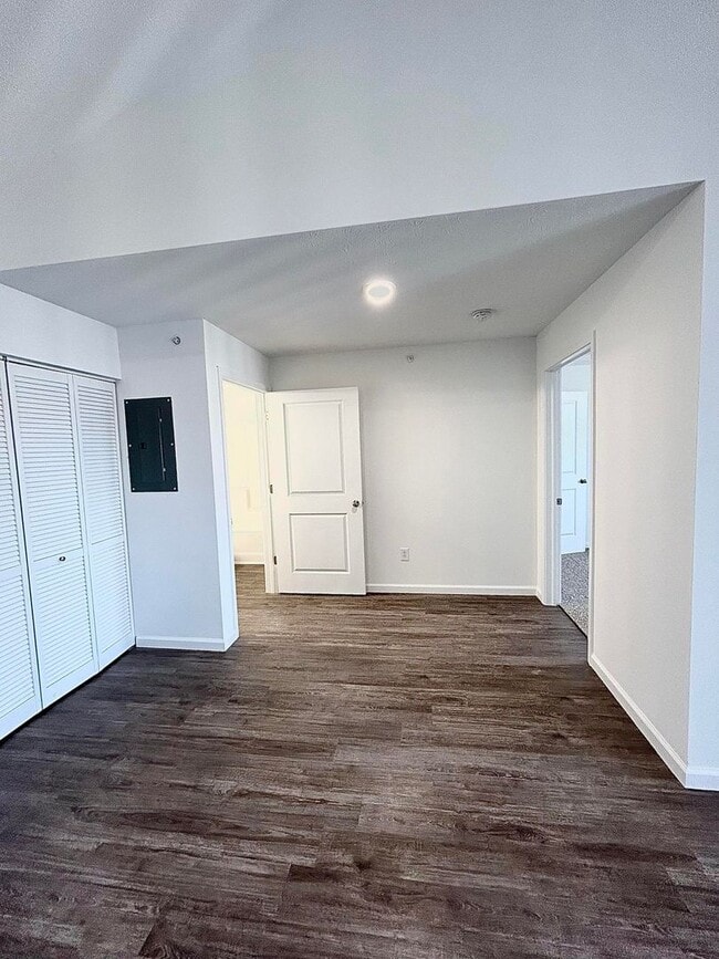 Sagamore Winds Apartments