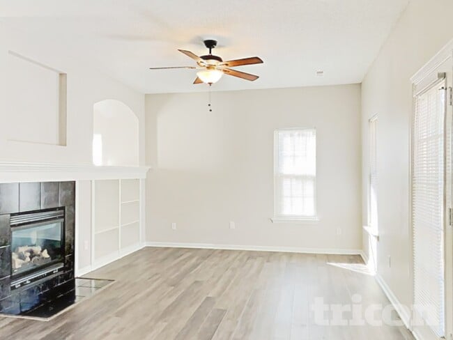 Photo - 6800 Brancusi Ct