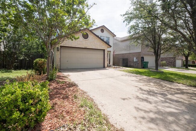 Photo - 2412 Byfield Dr