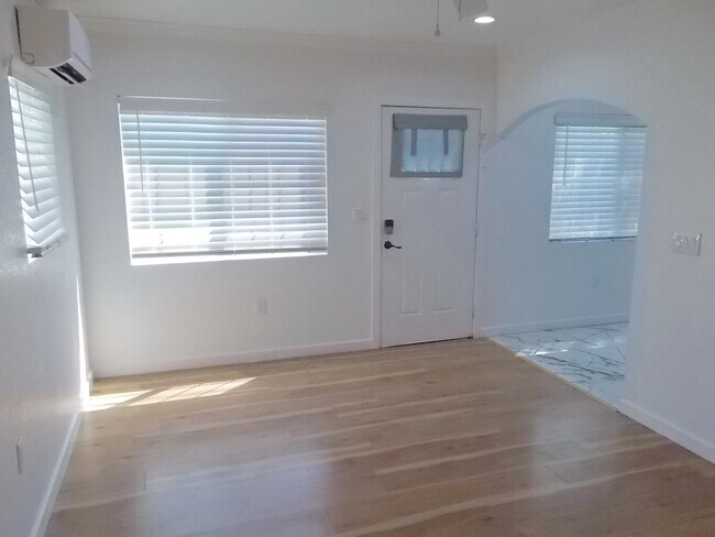 245 N 23rd St Unit 245 N 23rd St