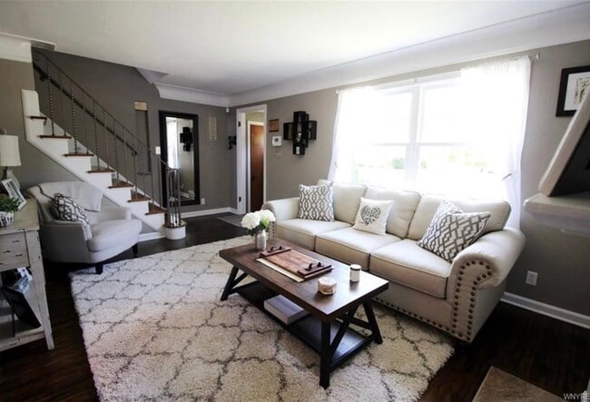 Building Photo - 80 Cortland Ave