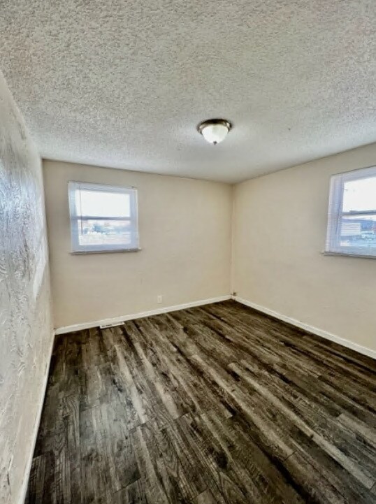 Photo - Stanley Flats II Unidad 2200