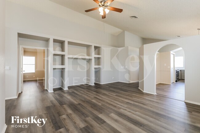 Photo - 5039 W Chicago Cir S