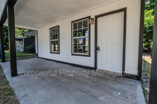 Photo - 516 Morrison Ave