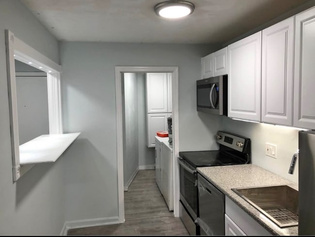 Photo - 1195 Grafton St Unidad 78