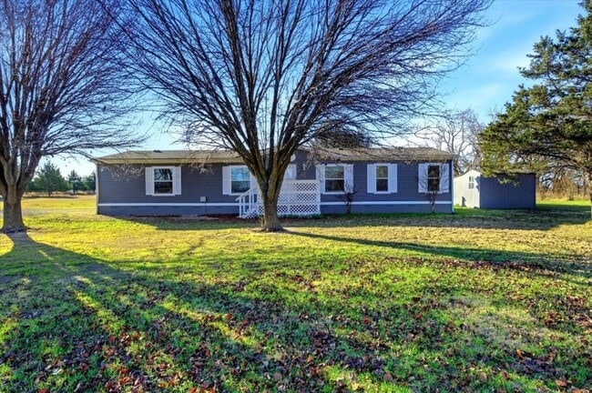 Building Photo - 2828 Sandusky Rd E